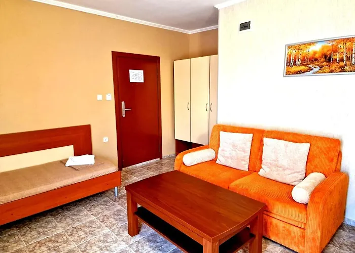 карел 内塞伯尔