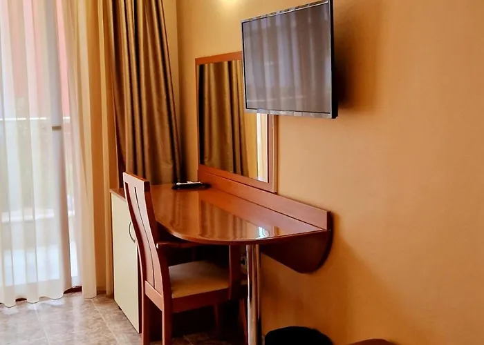 карел 酒店 内塞伯尔