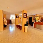 Hotel карел Nesebar