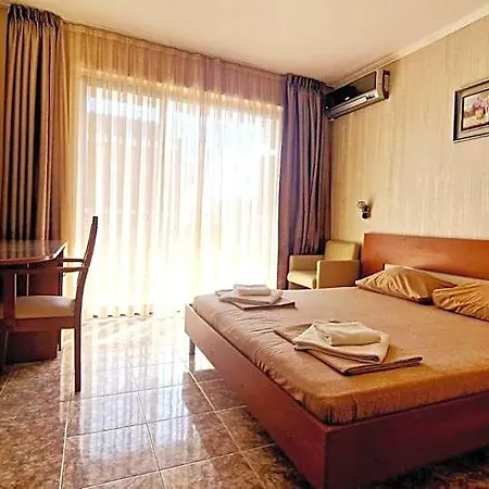 Hotell карел Nesebar