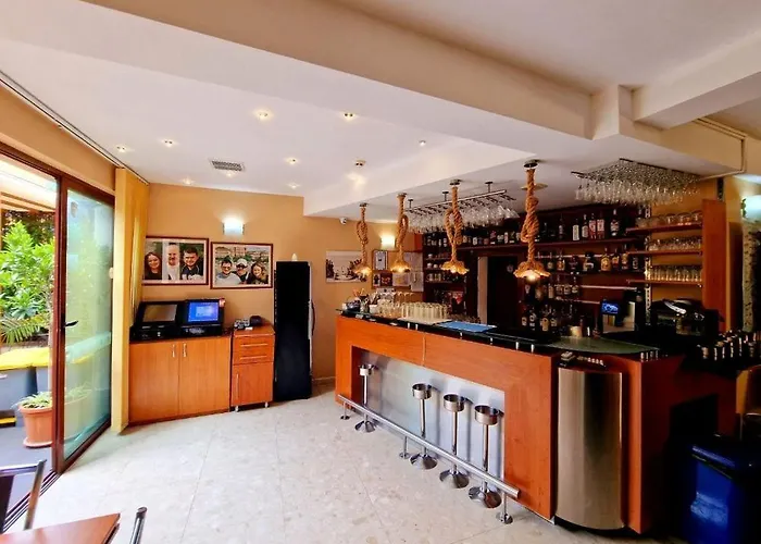 Hotel карел Nesebar